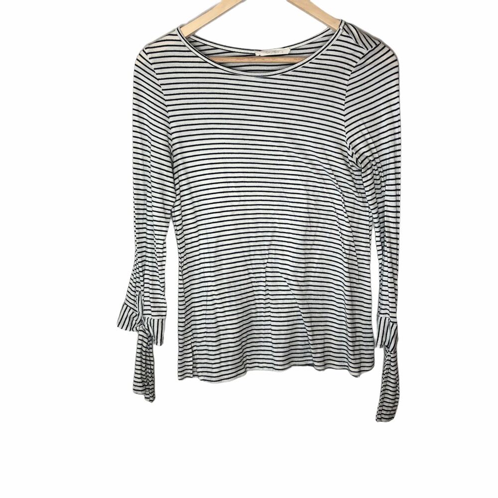 Striped White and Black Long Sleeves Tie Knot Shirt Top Size Medium